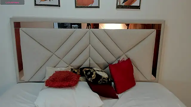 AmberQueen1 online show from February 2026 12:10:02 PM