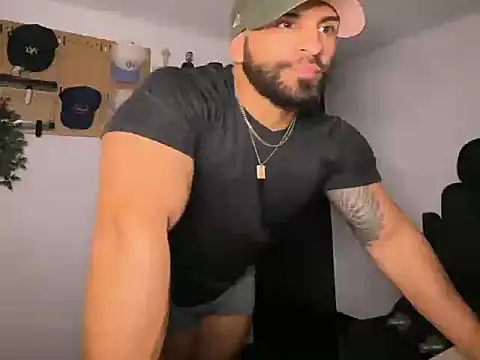 SamDornan51 online show from February 2026 12:53:01 AM