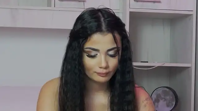 Snapshot of MayaMadison chatting on February 2026 09:31:01 PM MayaMadison online show from February 2026 09:31:01 PM