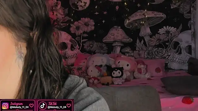 Snapshot of Tamara_uwu chatting on July 2026 10:19:01 PM Tamara uwu online show from July 2026 10:19:01 PM