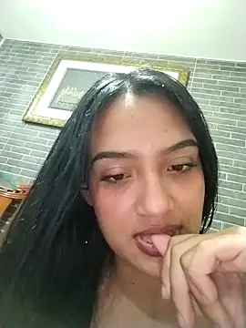 Snapshot of cynliu chatting on February 2026 06:40:02 AM cynliu online show from February 2026 06:40:02 AM