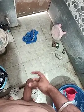 Snapshot of Universal221 chatting on April 2026 05:56:02 AM Universal221 online show from April 2026 05:56:02 AM