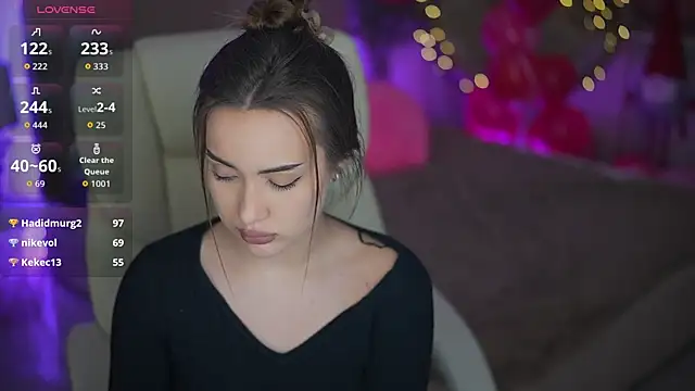 OliviaMoore  online show from February 2026 06:47:02 PM