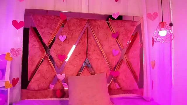 shantal cooper  online show from February 2026 07:10:01 PM