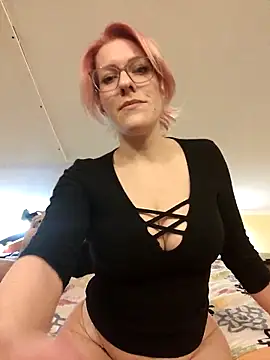 Snapshot of PolomaAndBobo chatting on March 2026 11:46:01 PM PolomaAndBobo online show from March 2026 11:46:01 PM