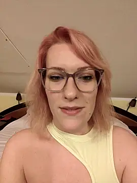 Snapshot of PolomaAndBobo chatting on March 2026 09:10:02 PM PolomaAndBobo online show from March 2026 09:10:02 PM