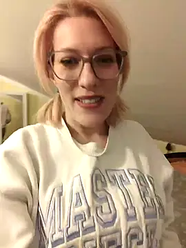 Snapshot of PolomaAndBobo chatting on March 2026 08:53:01 PM PolomaAndBobo online show from March 2026 08:53:01 PM