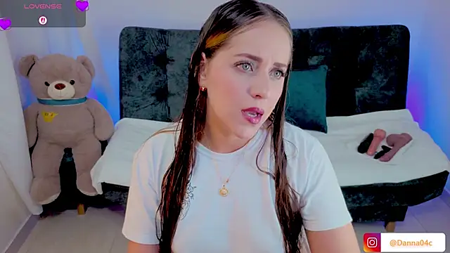 Snapshot of DannaCouper_ chatting on March 2026 10:48:02 AM DannaCouper online show from March 2026 10:48:02 AM