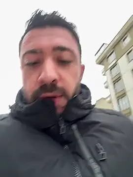 Snapshot of hessds34 chatting on March 2026 05:24:01 AM hessds34 online show from March 2026 05:24:01 AM