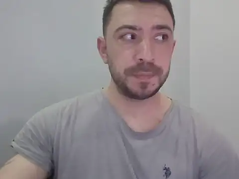 Snapshot of hessds34 chatting on March 2026 09:07:01 PM hessds34 online show from March 2026 09:07:01 PM