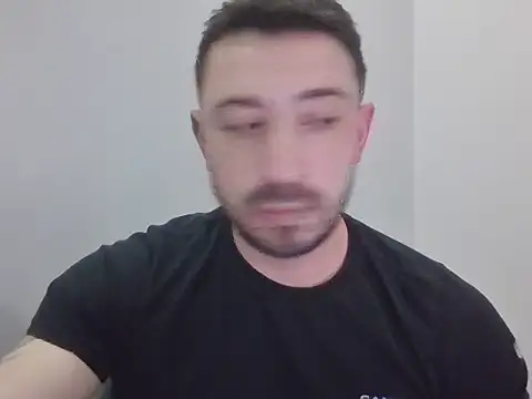 Snapshot of hessds34 chatting on March 2026 08:01:02 PM hessds34 online show from March 2026 08:01:02 PM