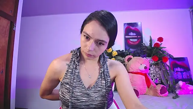 Snapshot of lika_little0 chatting on March 2026 11:44:02 PM lika little0 online show from March 2026 11:44:02 PM