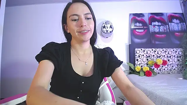 Snapshot of lika_little0 chatting on May 2026 12:52:02 AM lika little0 online show from May 2026 12:52:02 AM