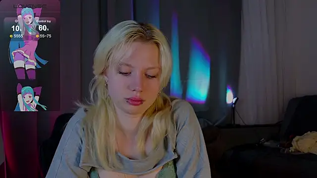 BladeSonya online show from April 2026 08:44:01 PM