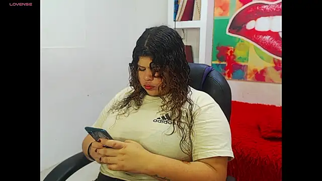 Cloe r online show from February 2026 08:25:02 PM