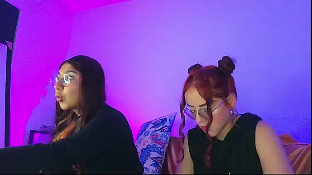 Snapshot of Dakota_Secret chatting on February 2026 10:58:02 PM Dakota Secret online show from February 2026 10:58:02 PM