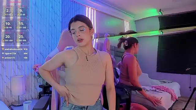 KatyParisi online show from February 2026 08:35:01 PM