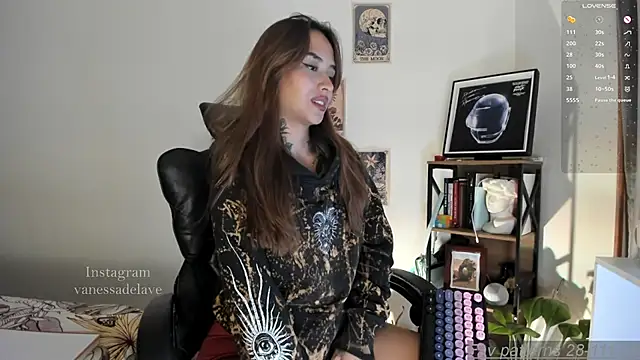 Snapshot of Vanessarte_ chatting on July 2026 01:55:02 AM Vanessarte online show from July 2026 01:55:02 AM