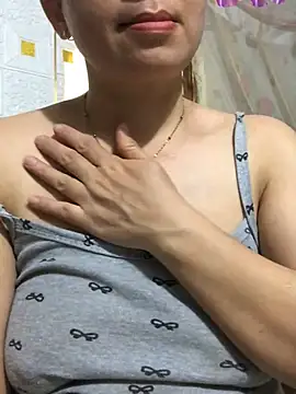 Snapshot of Arica_sexy001 chatting on April 2026 01:54:01 AM Arica sexy001 online show from April 2026 01:54:01 AM