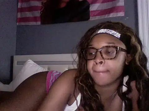 LuckyTonightx online show from May 2026 05:58:02 AM
