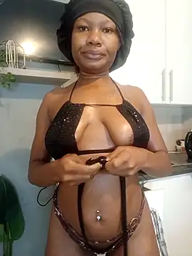 Snapshot of LADY-NESH chatting on April 2026 04:14:02 AM LADY-NESH online show from April 2026 04:14:02 AM