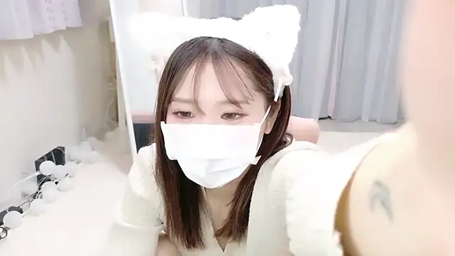  MIYUnya online show from February 2026 10:22:01 AM