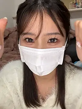 Snapshot of _MIYUnya chatting on April 2026 09:49:01 AM MIYUnya online show from April 2026 09:49:01 AM