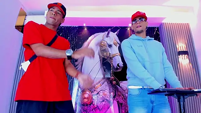 Snapshot of the_knights_of_the_night chatting on March 2026 04:50:01 AM the knights of the night online show from March 2026 04:50:01 AM