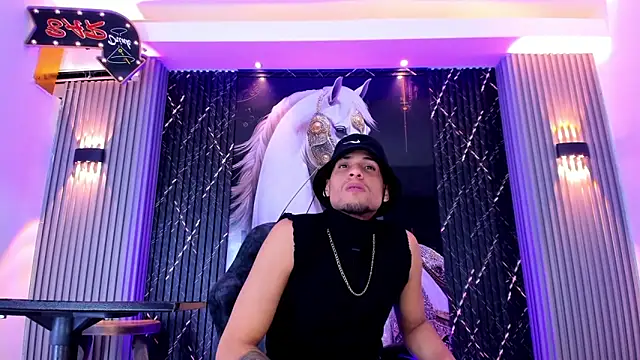 Snapshot of the_knights_of_the_night chatting on March 2026 04:29:02 AM the knights of the night online show from March 2026 04:29:02 AM