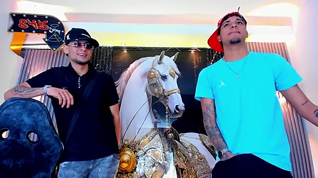 Snapshot of the_knights_of_the_night chatting on April 2026 02:45:01 AM the knights of the night online show from April 2026 02:45:01 AM