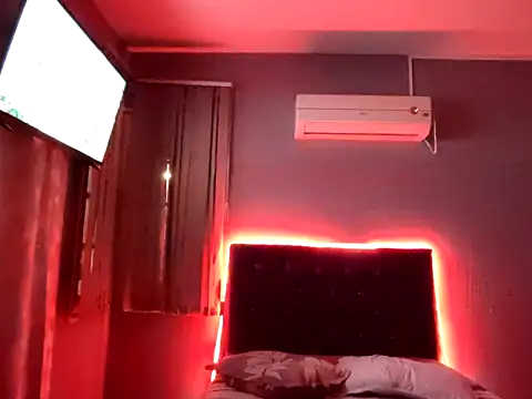 Snapshot of stefita01010 chatting on March 2026 04:39:01 AM stefita01010 online show from March 2026 04:39:01 AM