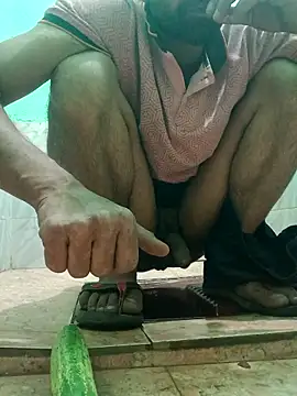 Snapshot of Sharmasamba chatting on April 2026 06:32:02 PM Sharmasamba online show from April 2026 06:32:02 PM