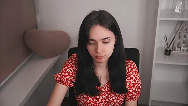 GinnyKittle online show from February 2026 06:37:01 PM