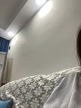 Youyou 12 online show from February 2026 06:59:02 PM