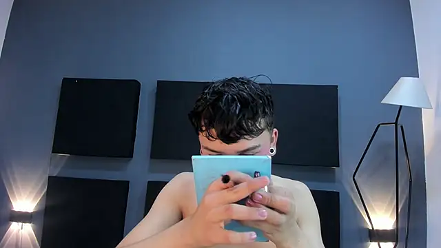 Snapshot of Camilo_X_x chatting on March 2026 11:27:02 AM Camilo X x online show from March 2026 11:27:02 AM