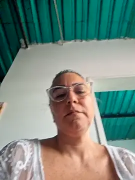 Snapshot of katy_randy1 chatting on May 2026 09:52:01 PM katy randy1 online show from May 2026 09:52:01 PM
