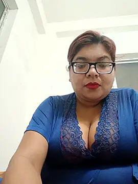 Snapshot of Elie_Hallway chatting on March 2026 06:25:01 PM Elie Hallway online show from March 2026 06:25:01 PM