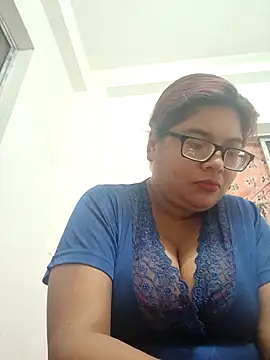 Snapshot of Elie_Hallway chatting on March 2026 12:38:01 AM Elie Hallway online show from March 2026 12:38:01 AM