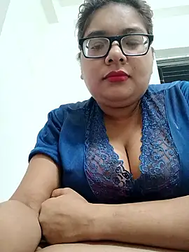 Snapshot of Elie_Hallway chatting on March 2026 06:41:02 PM Elie Hallway online show from March 2026 06:41:02 PM