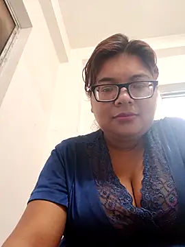 Snapshot of Elie_Hallway chatting on April 2026 02:55:01 AM Elie Hallway online show from April 2026 02:55:01 AM