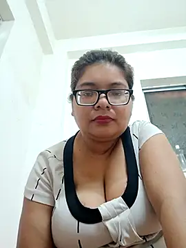 Snapshot of Elie_Hallway chatting on April 2026 08:57:01 AM Elie Hallway online show from April 2026 08:57:01 AM