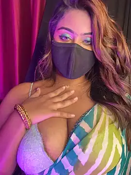 Snapshot of queen-panda chatting on April 2026 04:42:02 PM queen-panda online show from April 2026 04:42:02 PM