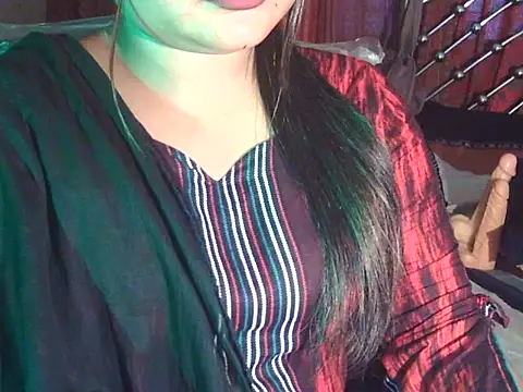 Nusrat Faria online show from May 2026 04:20:02 AM