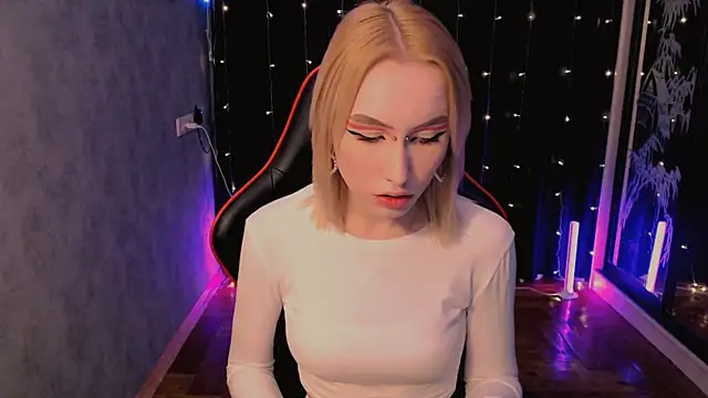 crybambi online show from February 2026 08:11:01 AM