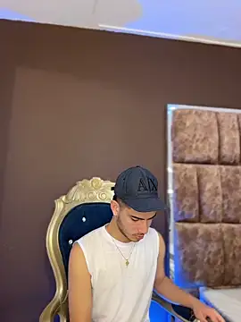 Snapshot of Apolo_Gray chatting on March 2026 04:35:01 PM Apolo Gray online show from March 2026 04:35:01 PM