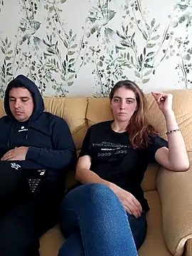 laparejaideal08 online show from April 2026 03:49:01 PM