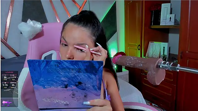 isa kolins online show from March 2026 12:11:01 PM