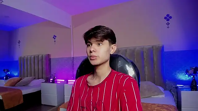 Derek Sinn online show from April 2026 07:51:02 PM