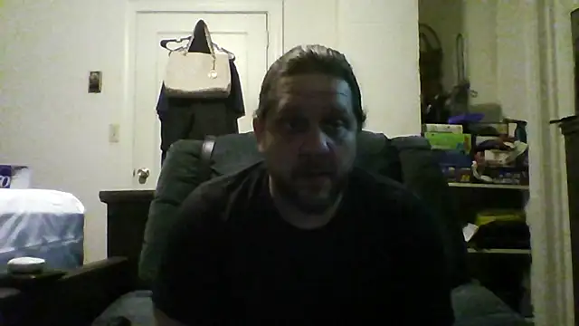 Snapshot of Demon2182 chatting on March 2026 11:44:01 PM Demon2182 online show from March 2026 11:44:01 PM