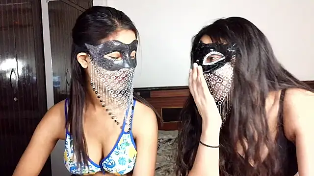 Snapshot of Alina_Teen chatting on April 2026 08:28:01 AM Alina Teen online show from April 2026 08:28:01 AM